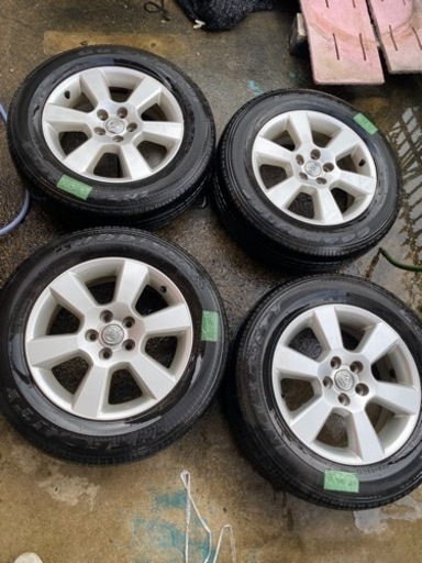 ハリアー30系純正ホイル取り