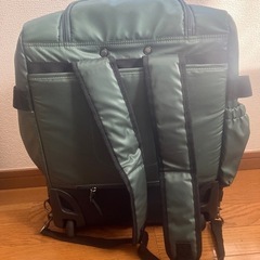 キャスター付きリュックの画像
