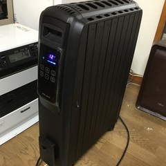 函館発　オイルヒーター　モダンデコ製　リモコン付き　