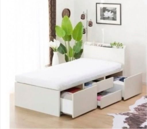 ニトリ　コンセント/収納付き　ホワイトシングルベッド ニトリシングルベッド収納・コンセント付き