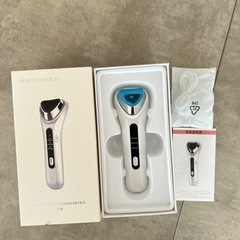人気商品美顔器 超音波 イオン導入導出 温熱美顔器 小顏美顔器 ...