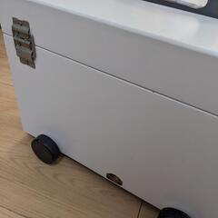 キュアメイト 救急箱 ホワイト 救急車 薬箱 ホワイト 白 子ども かわいい おしゃれ 木製 収納 防災 裁縫 小物 ウッド 大容量 おもちゃの画像