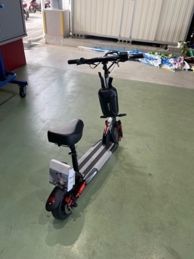 大人のキックボード　10万円　値段交渉有り