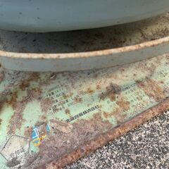 管K-43【愛知県一宮市から】【平日もお渡しできます！】ストーブ Aladdin Industries アラジン石油ストーブ アンティーク 年代物 スタンダート ブルーフレームヒーター　現状品の画像