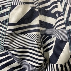 スノーボード　ウェアパンツ　女性用Mサイズ　エスケープ　有名メーカーの画像