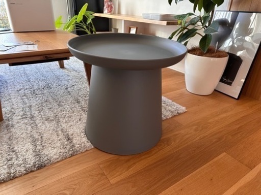 VeroMan サイドテーブル