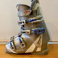 ノルディカ　スキーブーツ　レディース25.0cm
