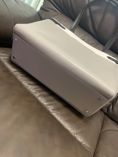 ケイトスペード　BIGトートバッグ　グレー系