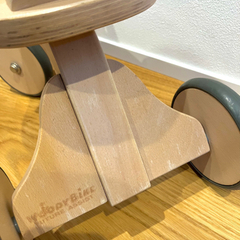 子供用　木製　バイクの画像