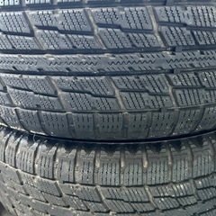 スタッドレスタイヤ17インチの画像