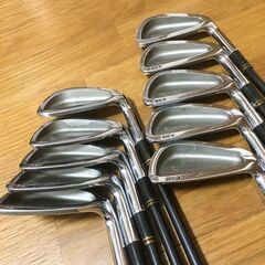 【中古】Bridgestone ゴルフセット10本の画像