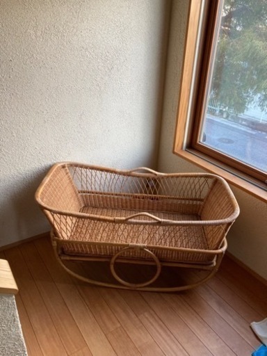 新生児　ラタンゆりかご　クーファン　アンティーク　ヴィンテージ　ベビーベッド