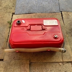 ガソリン 携行缶 10L