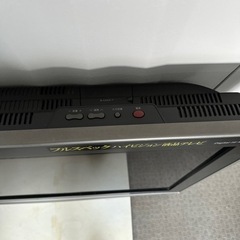 SHARP(シャープ)AQUOS液晶テレビLC-37GX1Wの画像