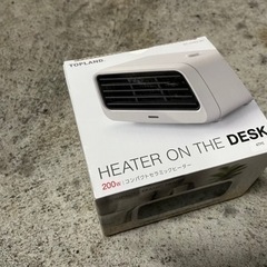 小型電気ファンヒーター　200W セラミックヒーターの画像