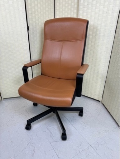 【ご購入者様決定】定価¥16286-IKEA MALKOLM 回転チェア