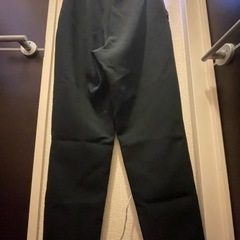 差し上げます　GU 黒　ハイウェストテーパードパンツの画像