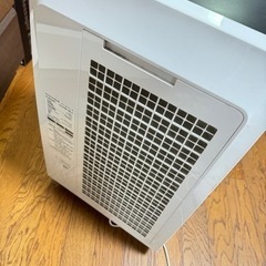 SHARP 加湿空気清浄機 KC-GD70ホワイトの画像