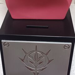 最終値下げ！　超貴重！機動戦士ガンダム　シャー銅像型バンクの画像