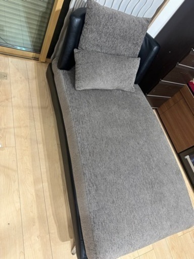 AROMONIA  アルモニア  1人用カウチソファ　Bella curva