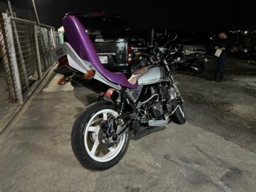 ゼファー400