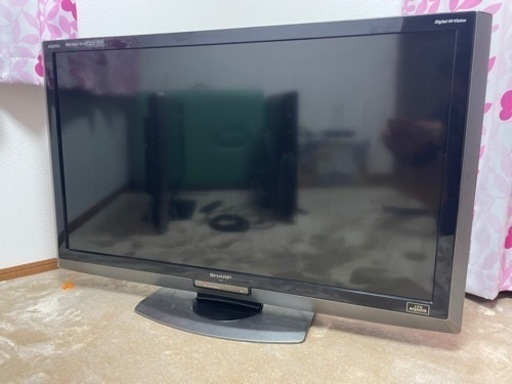 SHARP AQUOS 46型　テレビ