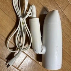 サロニア　ドライヤー　美品