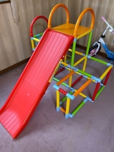 ワンワンとウータン　ジャングルジム