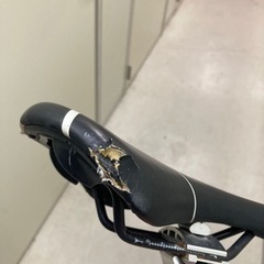 クロス・ロードバイクサドル　破れあり　バラ売り可能の画像