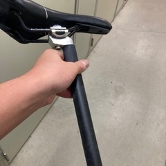 クロス・ロードバイクサドル　破れあり　バラ売り可能の画像