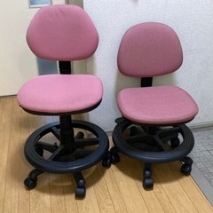 学習机の椅子の画像