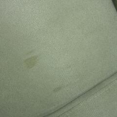 大きな3人掛けソファの画像