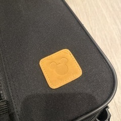 ミッキーのキャリーバッグの画像