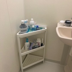 IKEAコーナーシェルフ