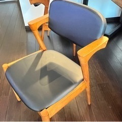 アームチェア　4脚　ダイニングチェアの画像