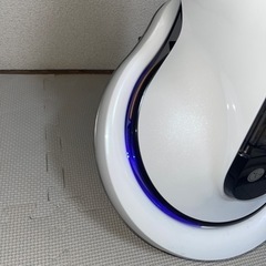 ハンディ掃除機  美品✨《値下げ可👌🏻》の画像