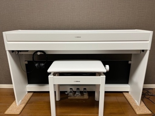 YAMAHA電子ピアノYDP-S55WH＋高低自在イス＋ヘッドホン