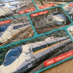 乗り物大好き！パズルセット　新幹線　トーマスの画像
