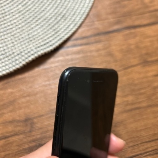 iPhone se2  第2世代　64G SIMフリー　初期化済み　美品