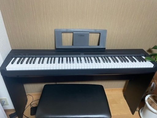 YAMAHA 電子ピアノ