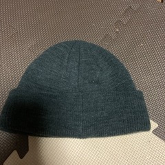 美品north face ニット帽の画像