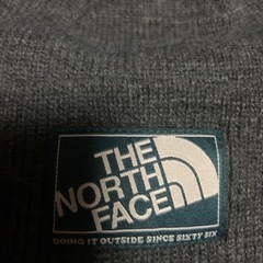 美品north face ニット帽の画像
