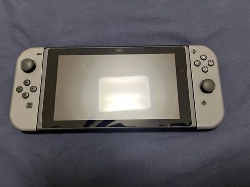 Switch本体1台＋プロコン2個＋GCコン1個