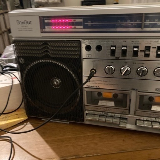 ラジカセ TOSHIBA BomBeat RT-S83