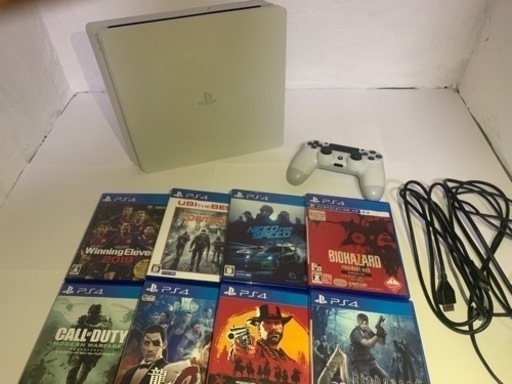 【早い者勝ち】ps4 本体とカセット付き