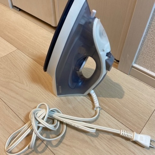 アイリスオーヤマ　スチームアイロン