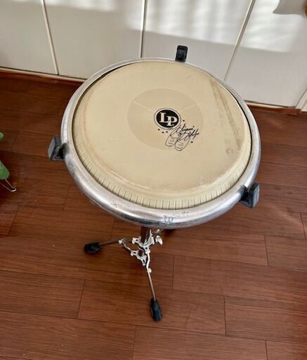 LPコンパクトコンガ＋スタンド＋カウベル＋スティックをセットでお譲りします！