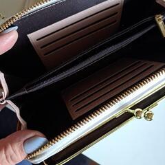 スマホ・お財布 ショルダー白の画像