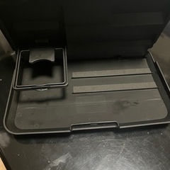 ヘッドレストテーブルの画像
