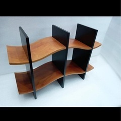 ★デザイナーズ インテリア★ ウェーブ型 木製ラックの画像